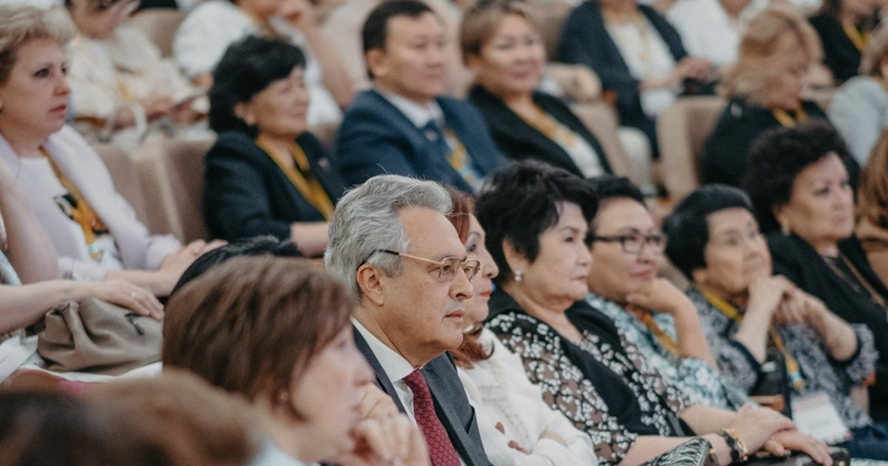 Служба родовспоможения и репродуктивного здоровья Казахстана. Актуальные вопросы